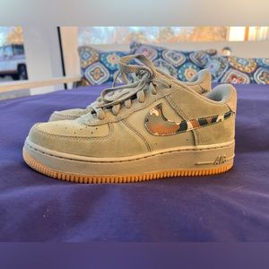 Camo air force ones, youth size 6/ womens size 7.5